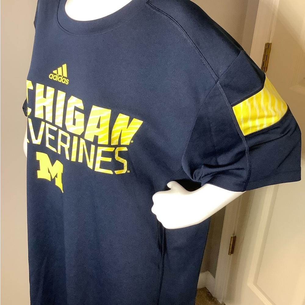 Adidas Michigan Wolverines Climalite Navy T-Shirt - Picture 3 of 7